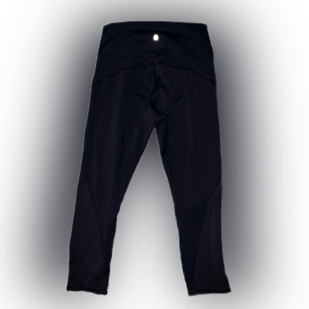 Lululemon Women’s Black Crop Leggings Pants Bottoms Sz 10. Style Number: W6BARS - Picture 2 of 6